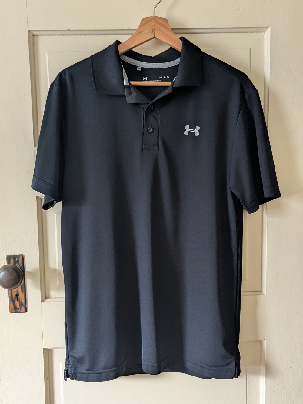 Under Armour Men’s Black Polo with Silver Logo